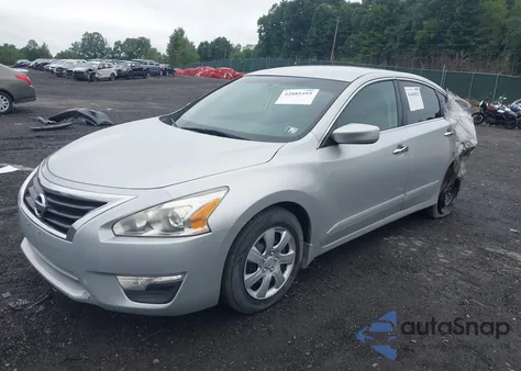 2015 Nissan Altima 2.5 S z USA, uszkodzony, nr VIN 1N4AL3AP6FC472287